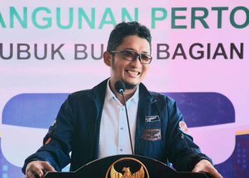 Wali Kota Padang Hendri Septa Resmikan Pertokoan Pasar Lubuk Buaya