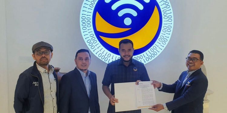 Sah, Fadly Amran Nakhodai Partai Nasdem Sumbar