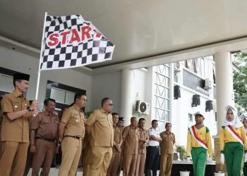 Peringati HUT RI Ke-77, Pemkab Solsel Gelar Lomba Gerak Jalan