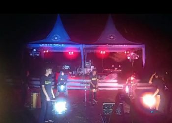 Hujan Deras Tak Surutkan Semangat Anak Sungai Nyalo Beraksi di Amphitheatre