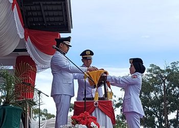 HUT RI Ke- 77, Upacara Pengibaran Bendera Pusaka Merah Putih di Bukittinggi Berlangsung Khidmat
