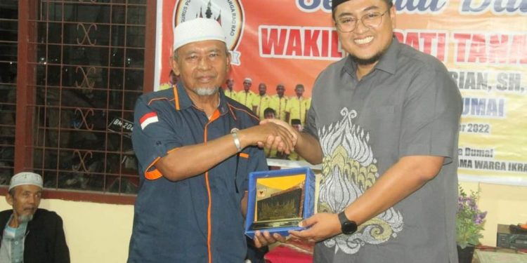 Hadiri Silaturahmi Warga IKRAR dan IKWAR Kota Dumai, Wabup Richi Teringat Masa Kecil