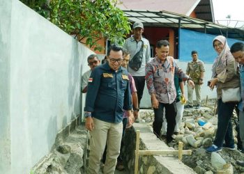 Bupati Tanah Datar Eka Putra Ingatkan Kontraktor Pekerjaan Sesuai Perencanaan