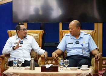 Bupati Tanah Datar Bertekad Radio Tetap Eksis di Tengah Masyarakat Tanah Datar
