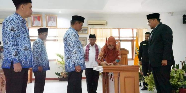 Wabup Richi Aprian Lantik Tiga Pejabat Administrator