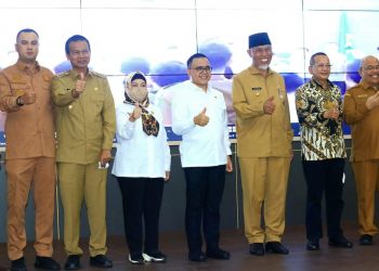 Bupati Sijunjung Ikuti Arahan Menpan-RB