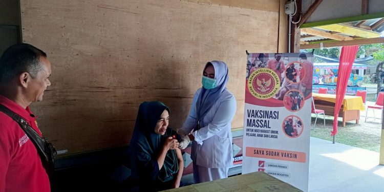 Binda Gelar Vaksinasi di Kabupaten Pesisir Selatan