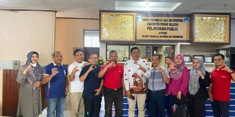 Studi Tiru, Dinas Kominfo Pessel Dikunjungi Dinas Kominfo Sijunjung
