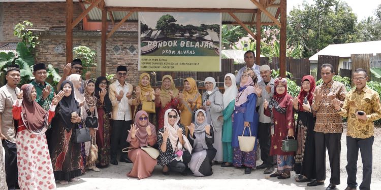 Bupati Safaruddin: PKBM Harus Berperan Tingkatkan IPM