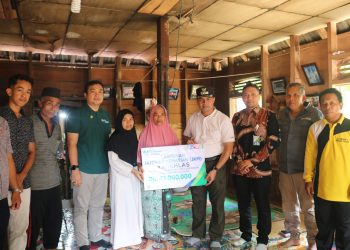 Wakil Bupati Sijunjung Salurkan JKM BPJS Ketenagakerjaan Cabang Solok