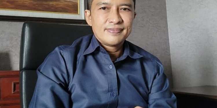 Pecah Telur, Ekos Albar Diyakini ke Senayan