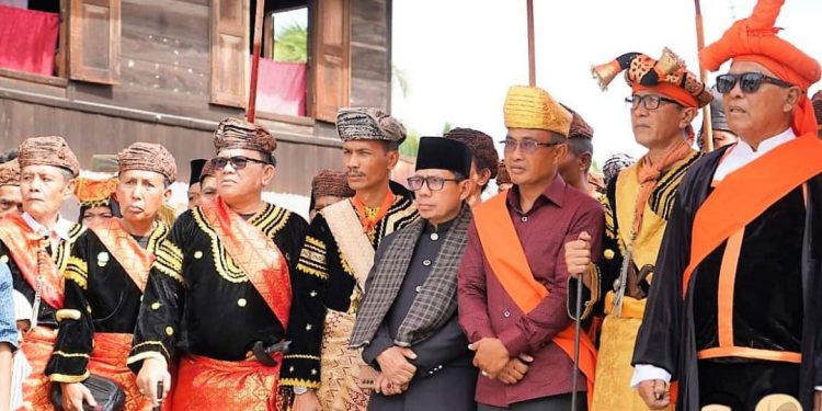 Wabup Yulian Efi Ajak Masyarakat Terus Dukung Program Pembangunan