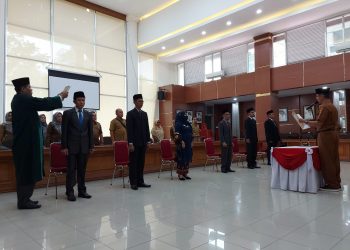 6 Pejabat Administrator dan Pengawas Bukittinggi Dilantik