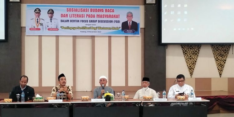 Puluhan Wartawan Ikuti Sosialisasi Budaya Baca dan Literasi di Dinas Kearsipan