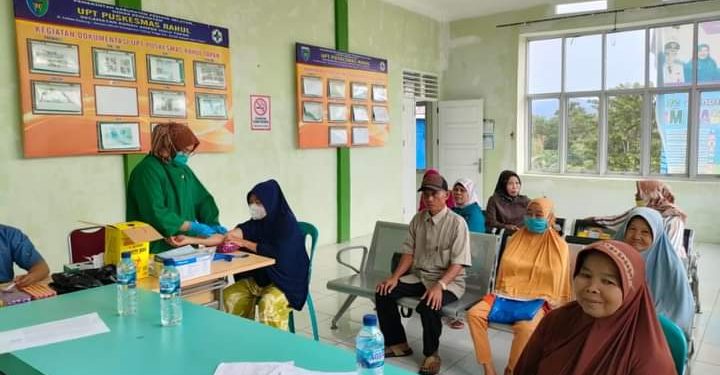 Pemeriksaan HBA1c dan Kimia Darah, Tingkatkan Derajat Kesehatan Masyarakat di Puskesmas