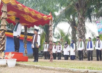 Wabup Sijunjung Pembina Upacara Peringatan Hari Santri