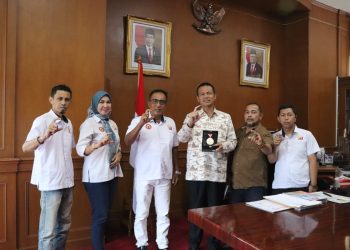 Terima BUKA Award, Pentolan PJKIP Harapkan Genius Umar Menginspirasi Seluruh Dunia