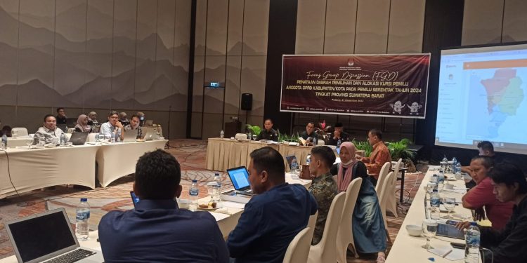 KPU Sumbar FGD Soal Rancangan Penataan Dapil dan Alokasi Kursi